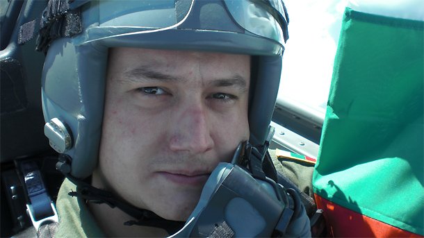 Пилот с трогателно послание към сина на майор Терзиев: “Здравей, Саше! Здравей, юнак!
